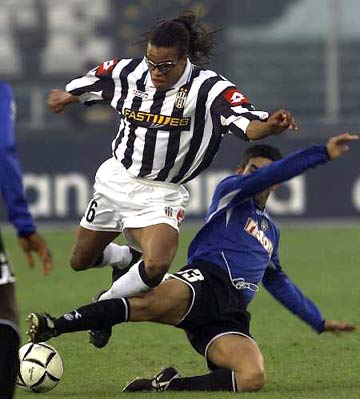 盘带能力训练方法（提升盘带技巧的训练方案）