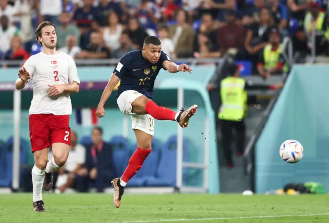 图多列告别三镇：感激一切，武汉永远是我职业生涯的特别篇章（图多列道别三镇：心怀感恩，武汉将永远是我职业生涯特别的一章）