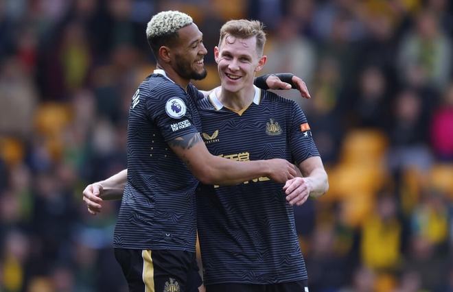 篮球湖人球员训练结束后状态恢复良好（湖人队训练后，球员状态恢复理想）