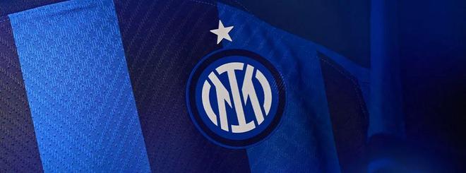 北京国安足协杯夺冠，法比奥荣膺金靴，球员拼尽全力，彰显拼搏精神。（北京国安加冕足协杯冠军，法比奥夺金靴，全队鏖战诠释拼搏精神）