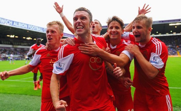 罗马诺：弗拉霍维奇与尤文谈续约无任何进展，拜仁也暂停追求（罗马诺：尤文与弗拉霍维奇续约停滞，拜仁暂缓追逐）