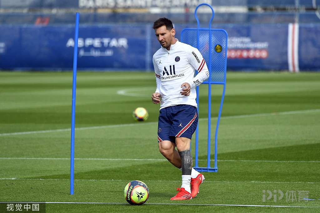 墨尔本胜利队长：对阵悉尼FC需要全队努力，希望取得好结果（墨尔本胜利队长：全队齐心迎战悉尼FC，力争理想结果）