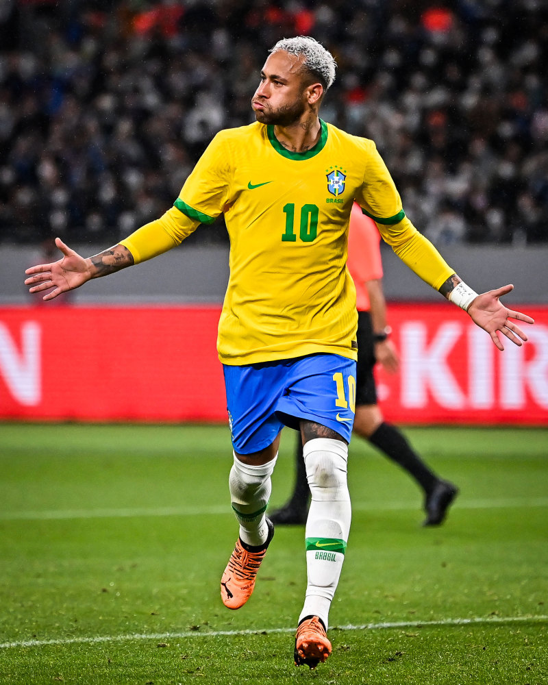 图片报：埃姆雷-詹成多家土耳其豪门目标，球员倾向留在多特（图片报：多家土超豪门相中埃姆雷-詹，球员更愿留守多特蒙德）